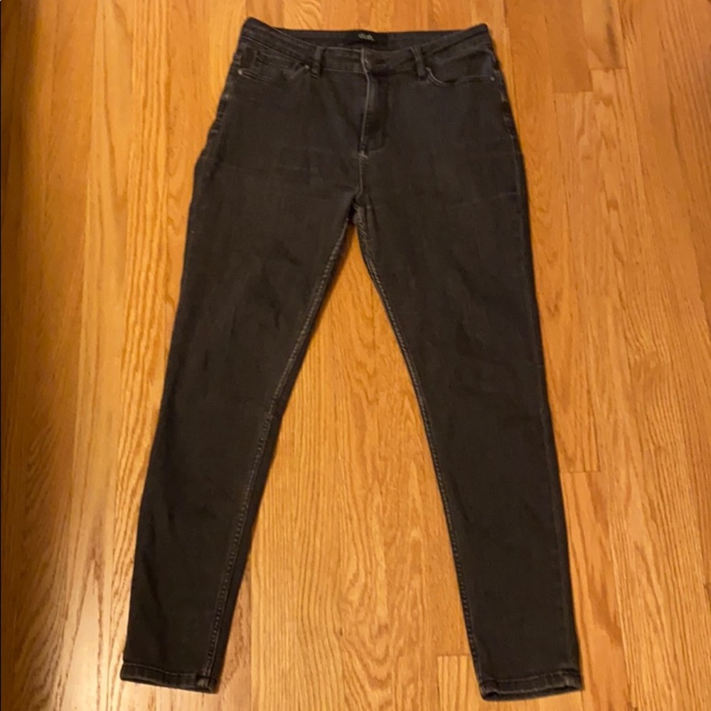 Dish Jeans